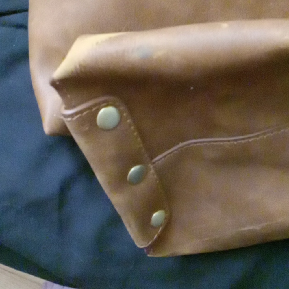 Brown tote - Picture 3 of 4